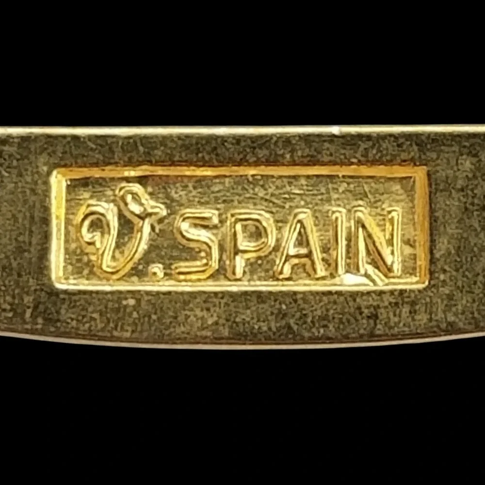 The Unbranded Brand vintage gold